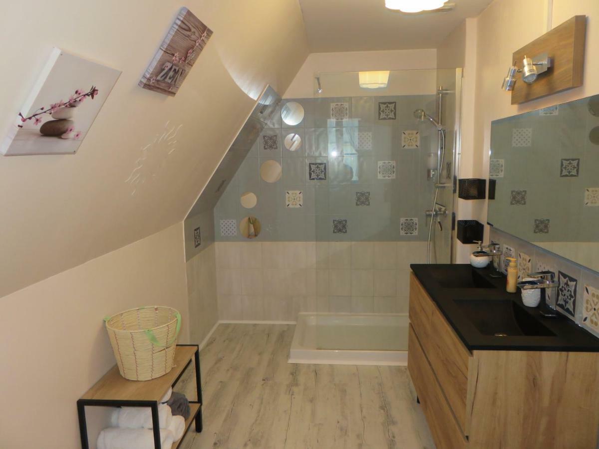 Grand Appartement Chaleureux Thouars Exterior foto